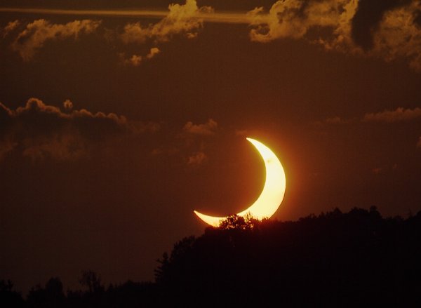 Ночное небо с луной