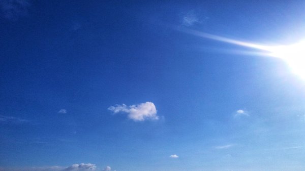 Голубое небо