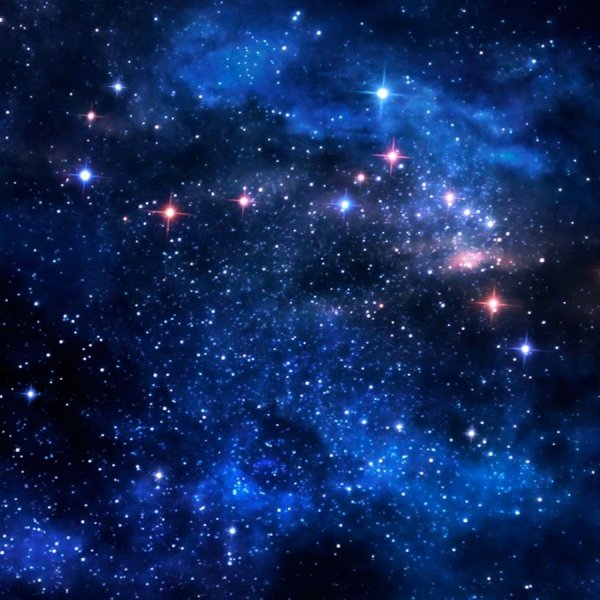 Человек на фоне космоса