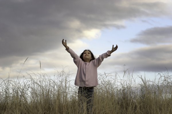 Человек благодарит Бога
