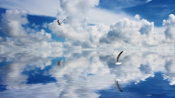 Облака плывут