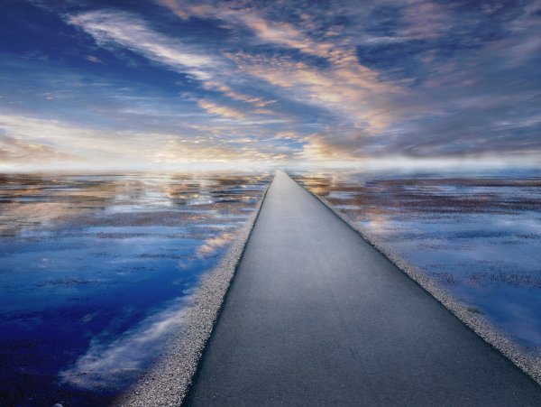 Картинка дорога вода небо