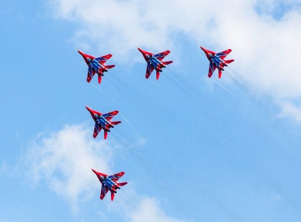 Су 25 флаг России