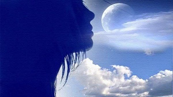 Красивые глаза в небе