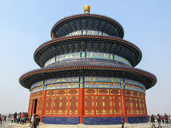 Храм неба Пекин перестройка