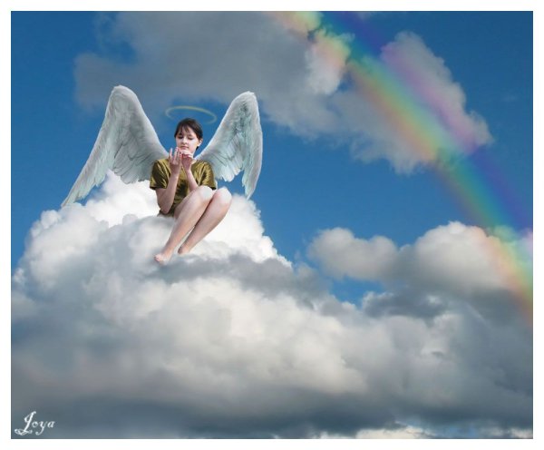 Ангел на облаке