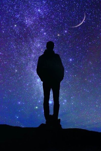 Человек ночью