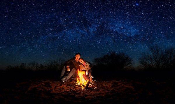 Костер ночью