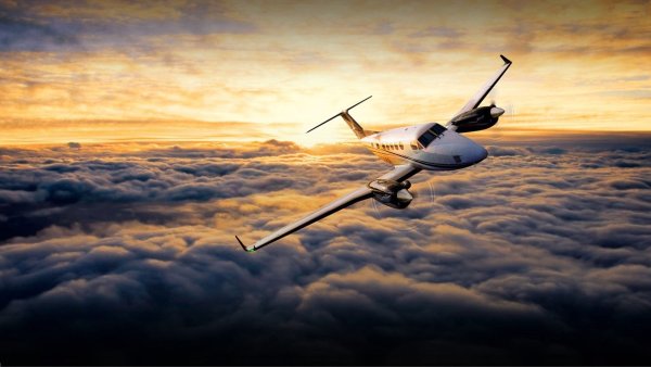 С днем рождения небо самолет