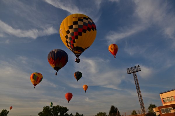 Облака в бронзе скульптура
