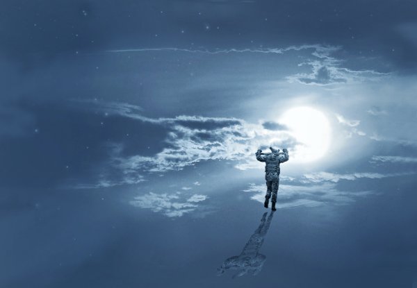 Человек на лестнице в небо