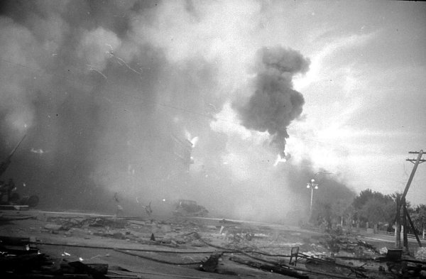 Великая Отечественная война 1941-1945 взрывы