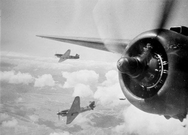 Великая Отечественная война самолеты в небе