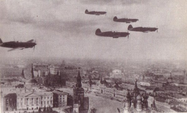 Воздушный бой ВОВ 1941-1945