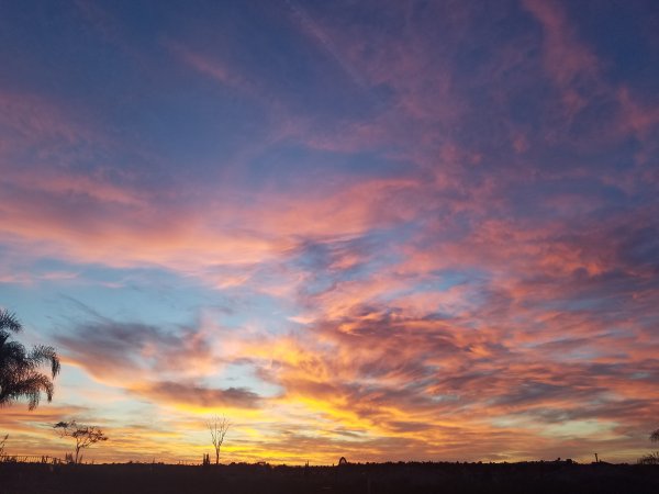 Красивые облака на закате