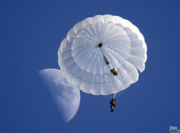 Парашют фон