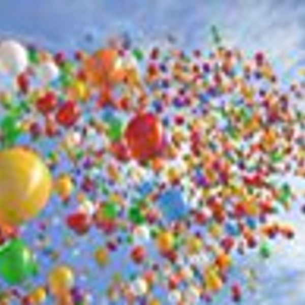 Запуск воздушных шаров в небо