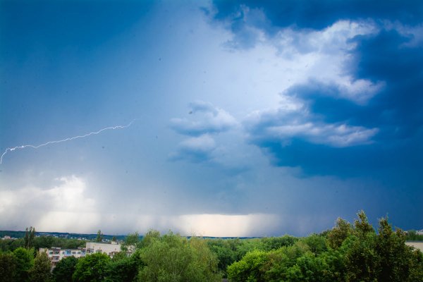 Молния среди ясного неба