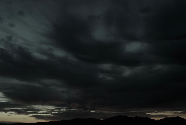 Темное небо