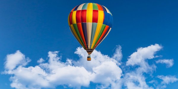 Воздушные шары в небе