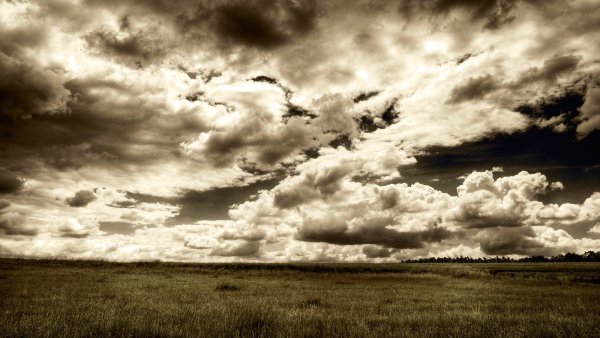 Мрачное небо