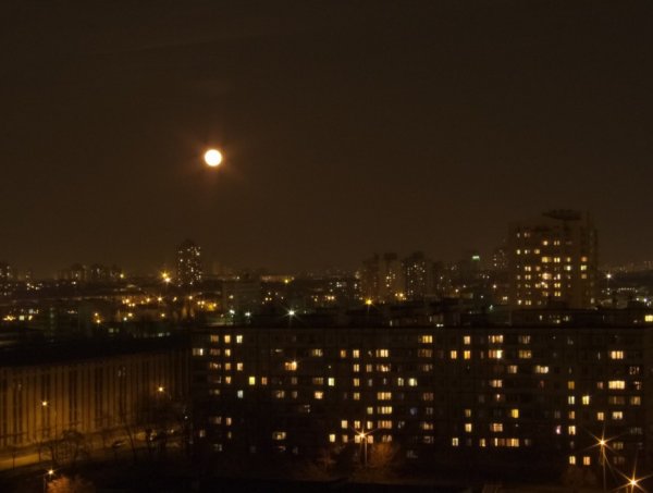 Ночное окно