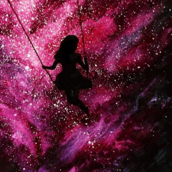 Девушка и звездное небо