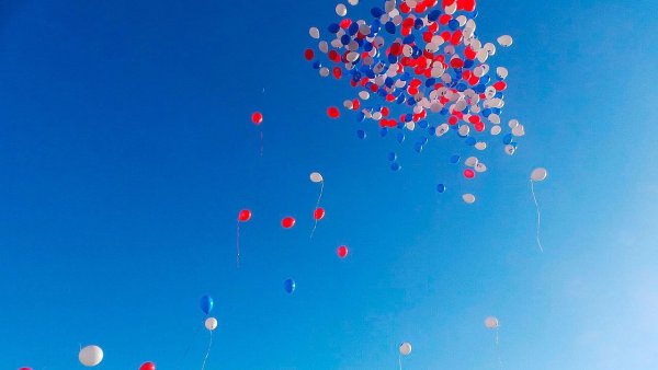 Шары в небе
