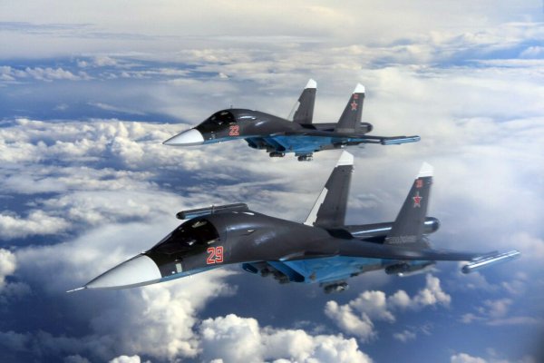 Истребитель Су-30см