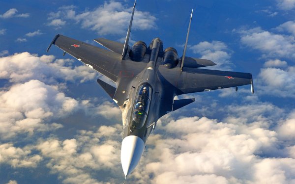 Истребитель Су-35