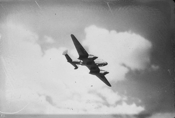 ВОВ самолеты в небе