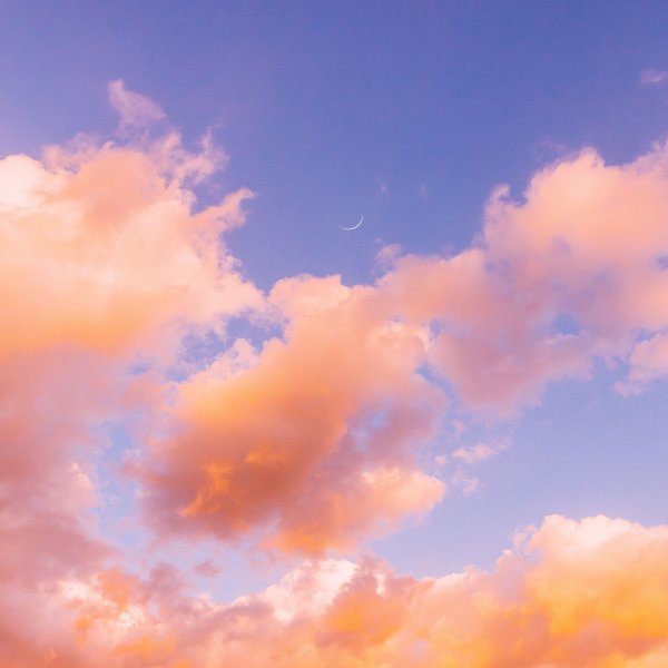 Лак розовый