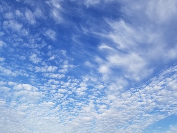 Небо с облаками