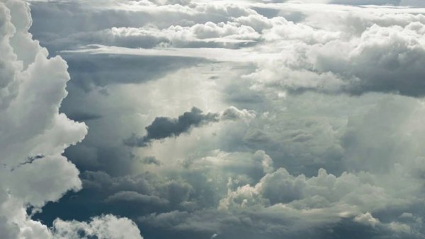 Расколотое небо фильм 1964