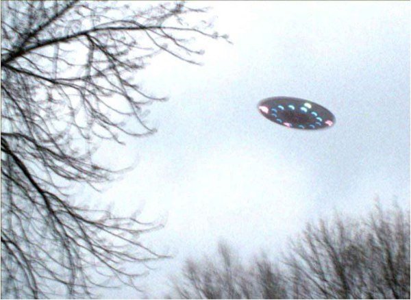 Летающая тарелка НЛО, UFO