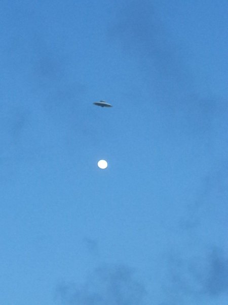 Летающая тарелка