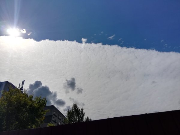 Вода расступилась