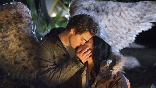 Падший ангел фильм с полом Уэсли