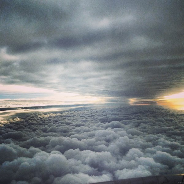 Между небом и землей