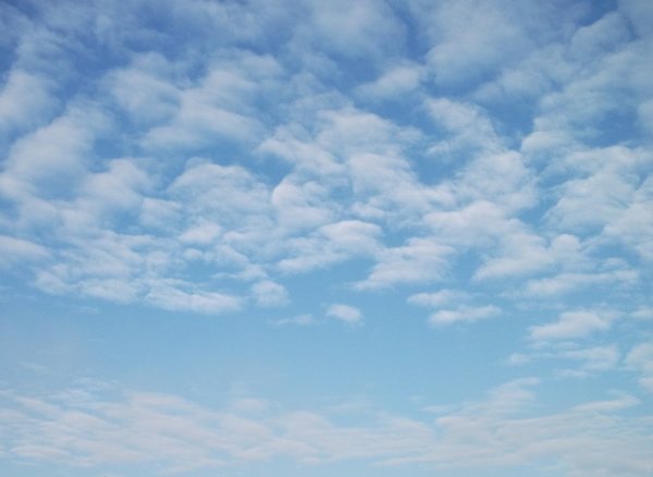 Солнце в облаках