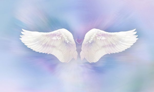 Ангел в небесах