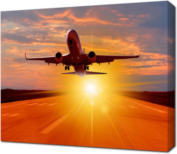 Самолет на рассвете