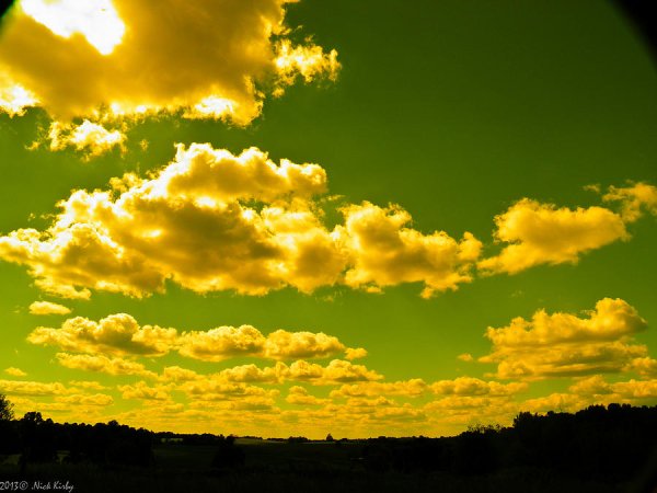 Желтые облака