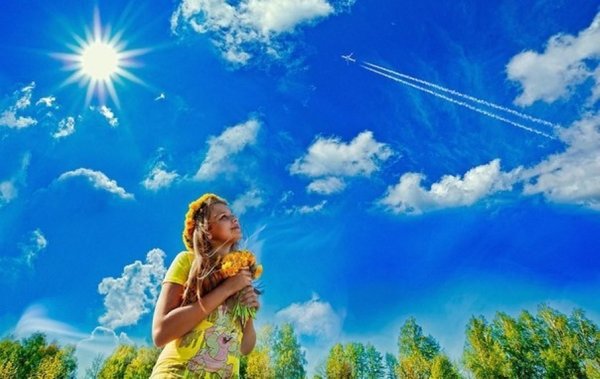 Девушка в облаках