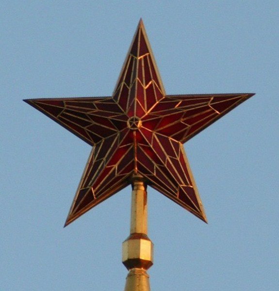 Спасская башня Рубиновая звезда