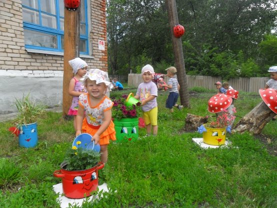 Участок к летнему периоду в детском саду