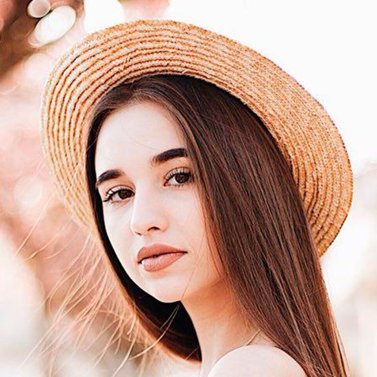 Марта Летнянчин блоггер