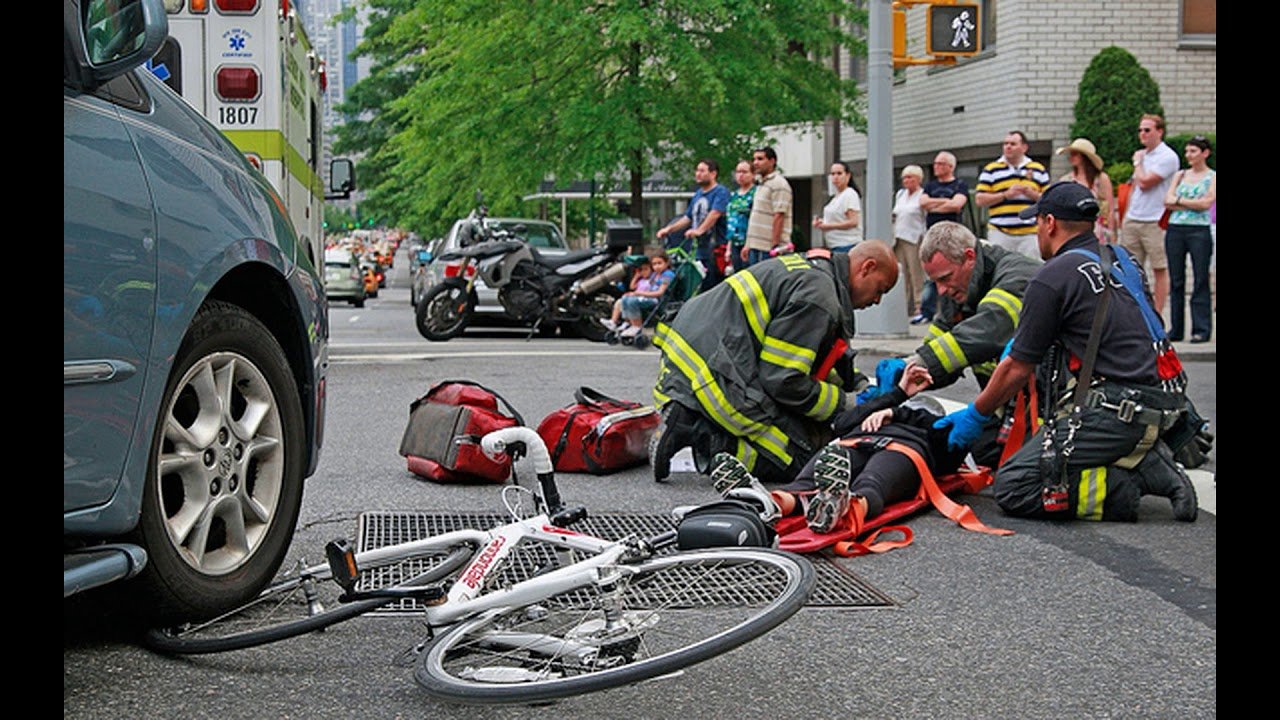 5 случаев на дорогах. Дорожно транспортные травмы. ДТП С велосипедистами детьми.