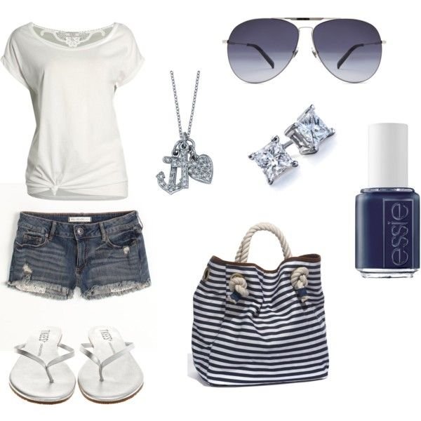 Комплекты одежды для девушек