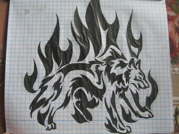 Рисунки в тетради черной Пучко